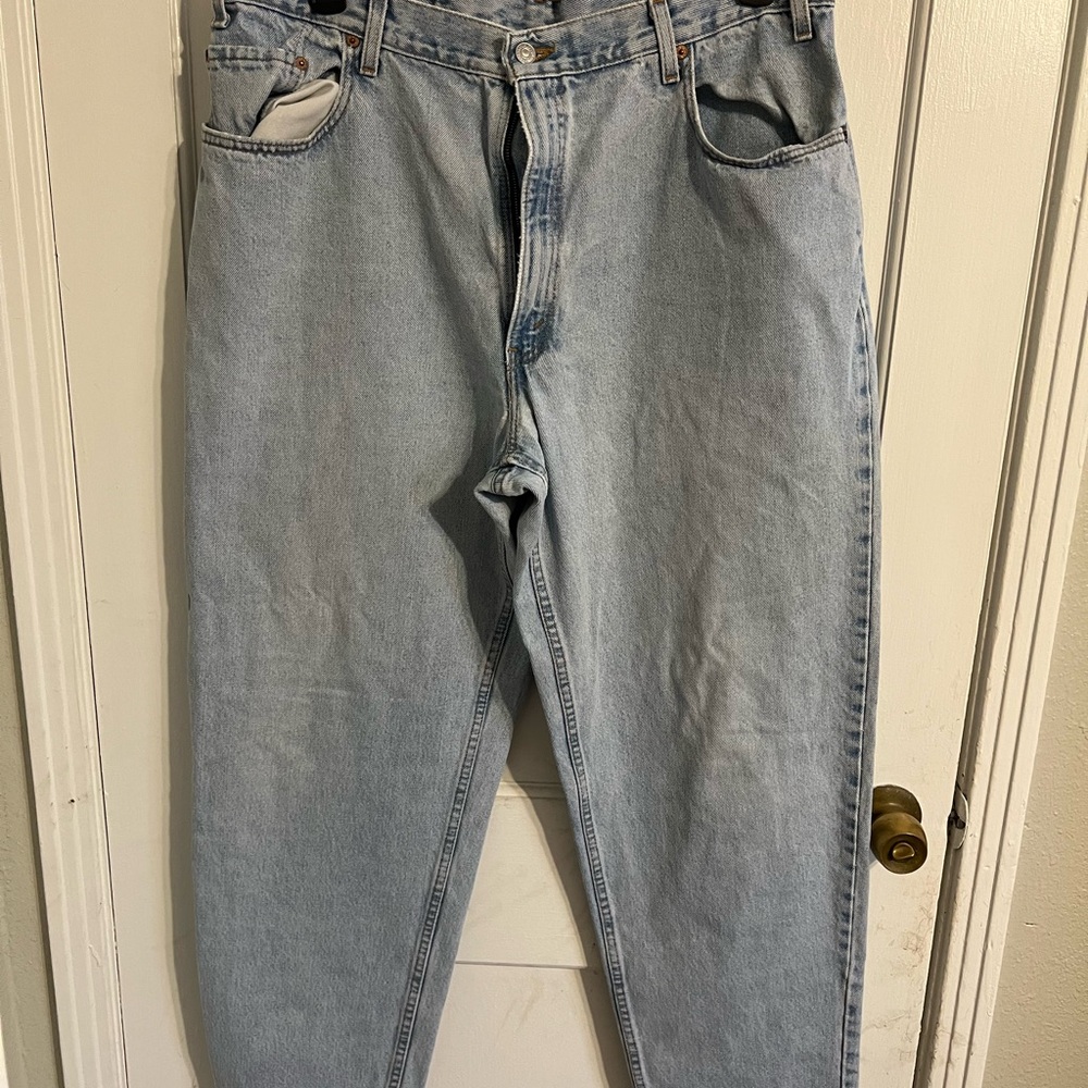 Levi's Men's Relaxed Fit Light Blue Jeans